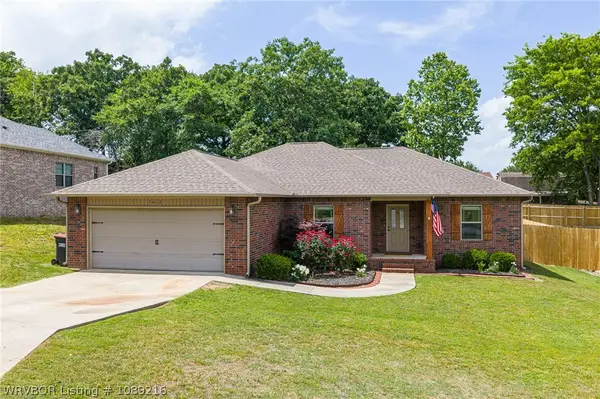 1413 Valley Forge Street, Van Buren, AR 72956