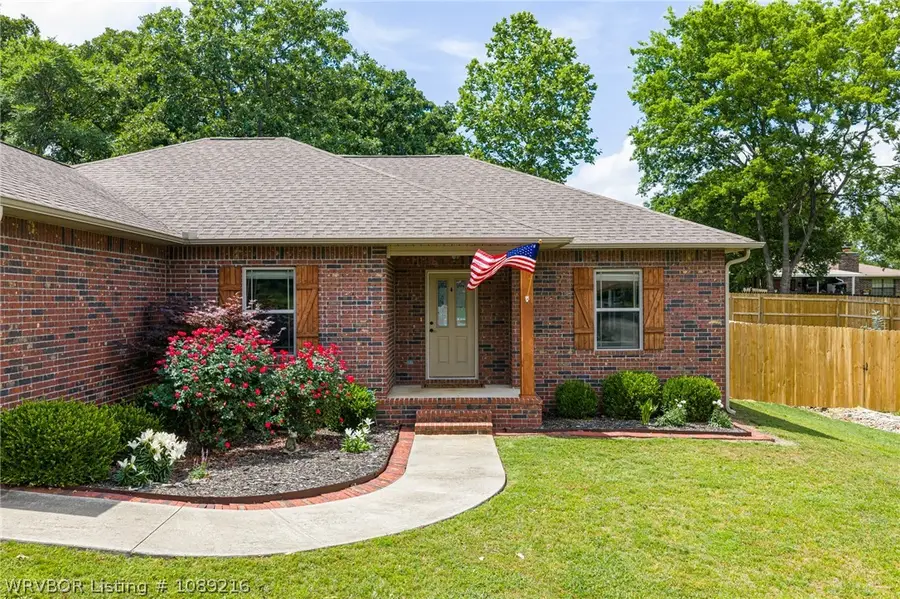 1413 Valley Forge Street, Van Buren, AR 72956 - #2