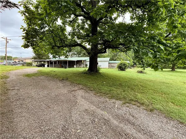 9306 Hwy 59, Cedarville, AR 72932
