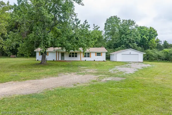 1022 Revis Cutoff Road, Mountainburg, AR 72946