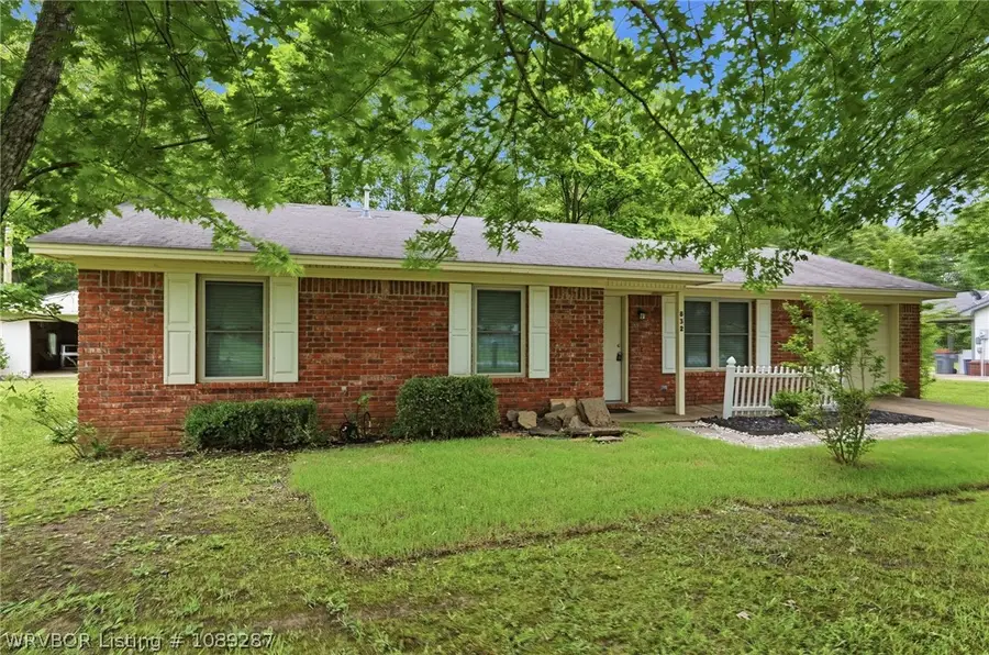 832 N Apple Street, Greenwood, AR 72936 - #3