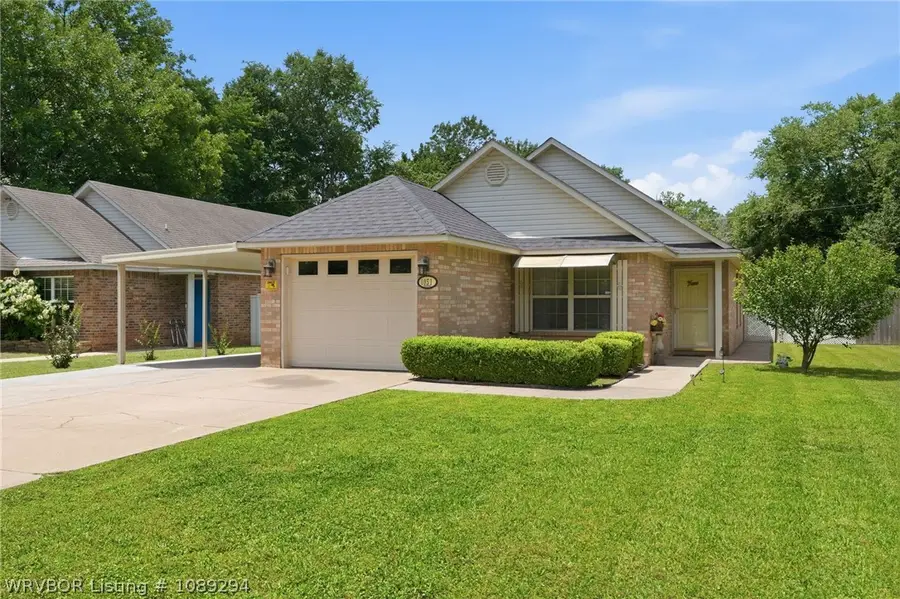 1051 S Walnut Street, Sallisaw, OK 74955 - #2
