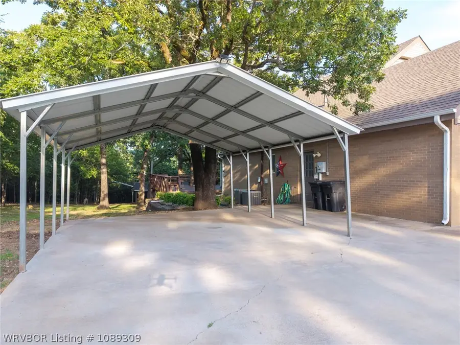 102 Kidd Lane, Poteau, OK 74953 - #3
