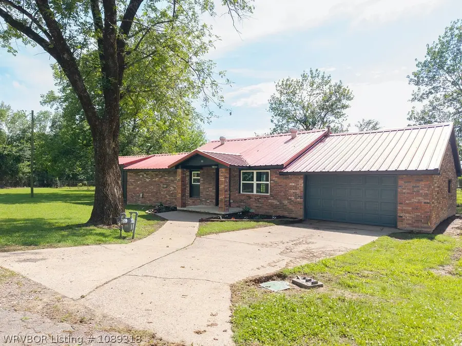 101 Lafayette Street, Roland, OK 74954 - #2