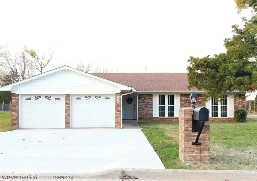 200 Georgia Place, Poteau, OK 74953 - #3