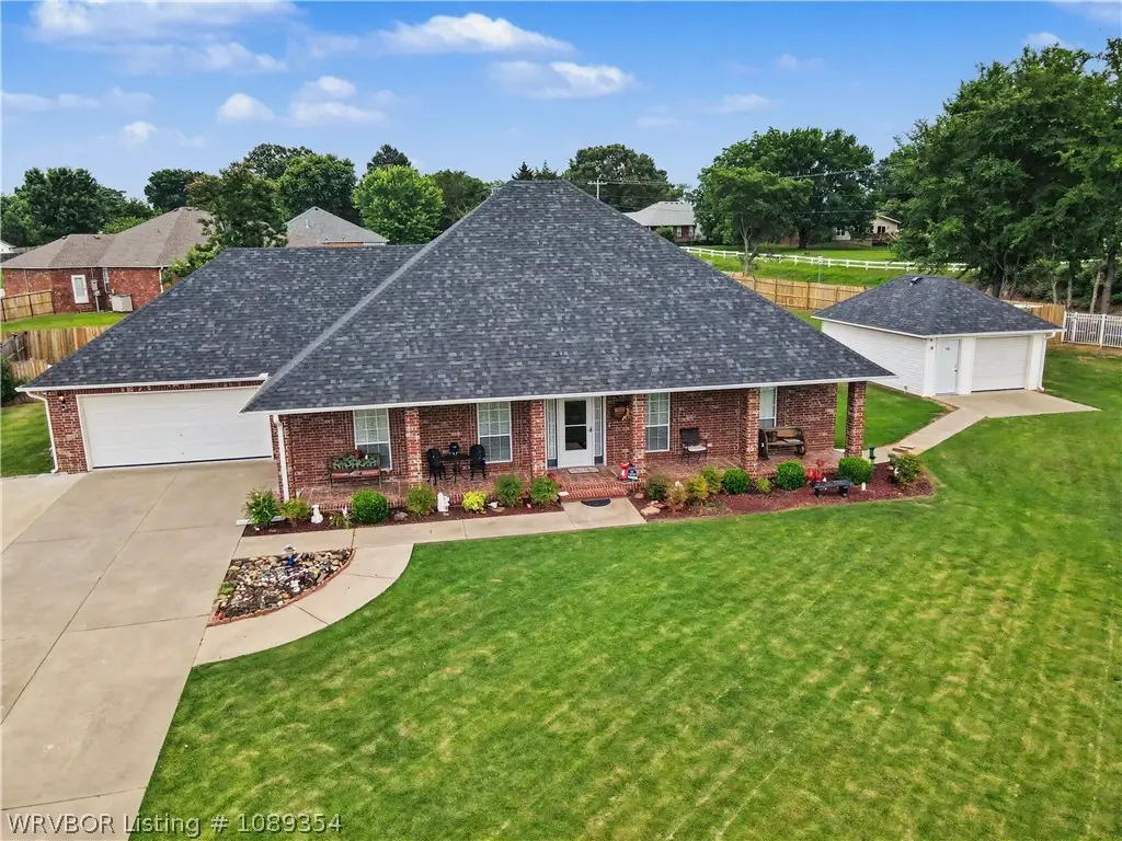 4 Katie Court, Lavaca, AR 72941 - #1