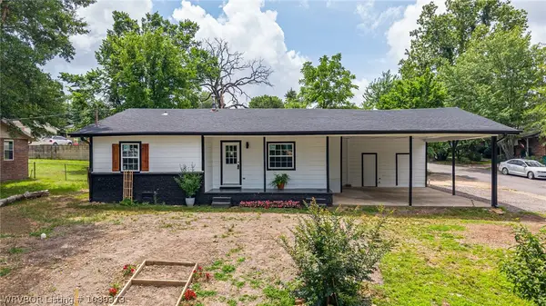 602 Cartwright Street, Van Buren, AR 72956
