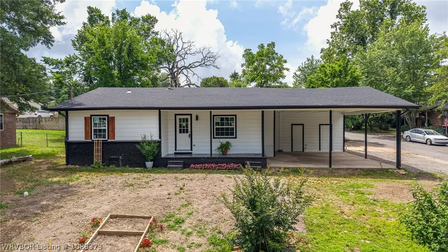 602 Cartwright Street, Van Buren, AR 72956 - #2