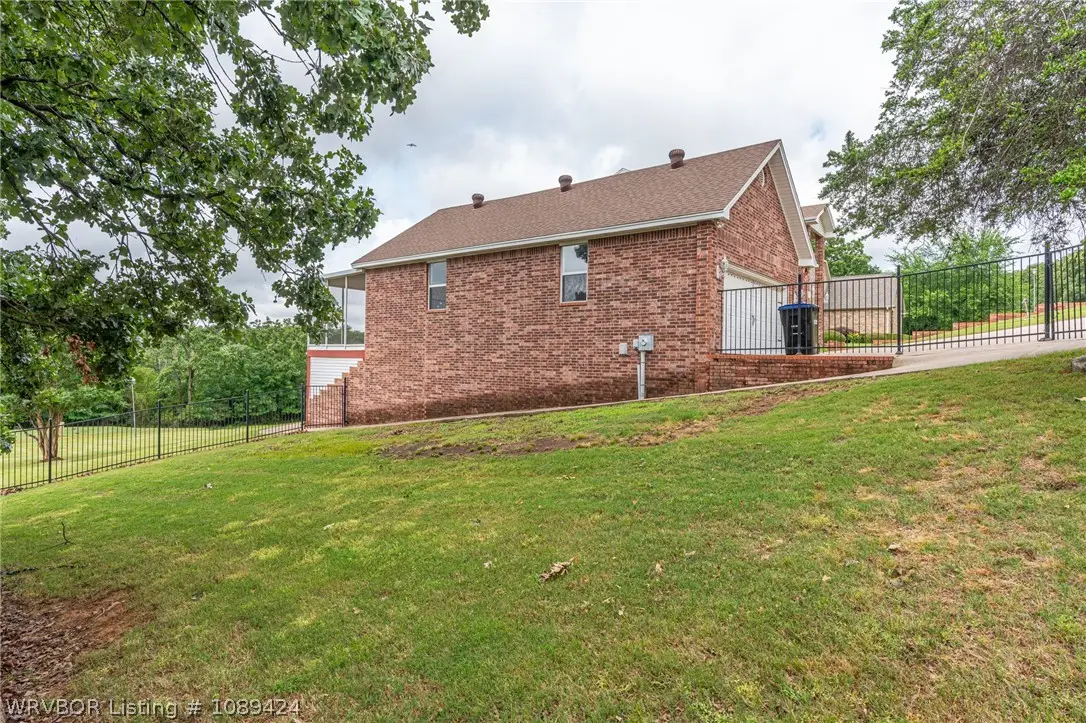 3829 Tpc Drive, Alma, AR 72921 - #1