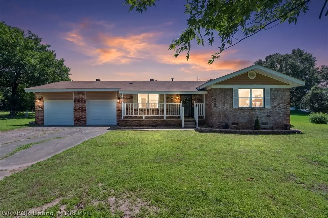 1506 Eastgate Est, Van Buren, AR 72956 - #1