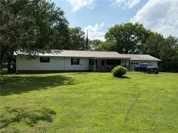 105578 S 4680 Road, Sallisaw, OK 74955