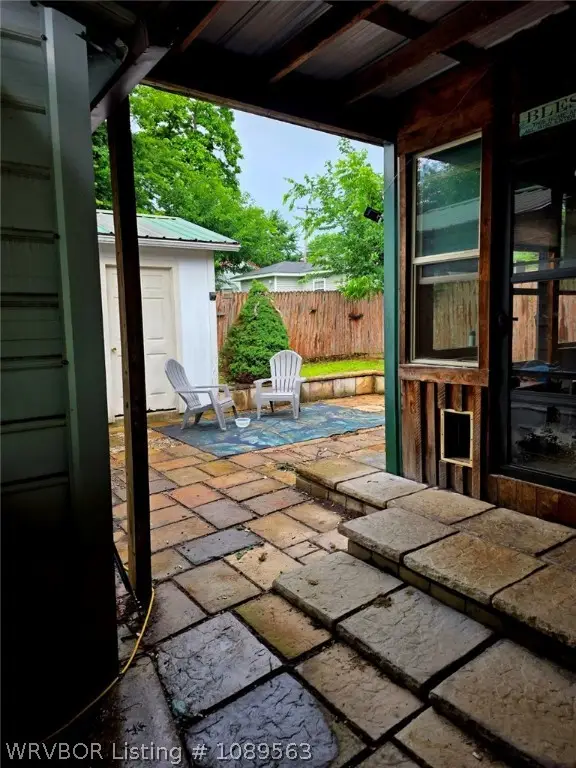 107 N Montgomery Street, Clarksville, AR 72830 - #3