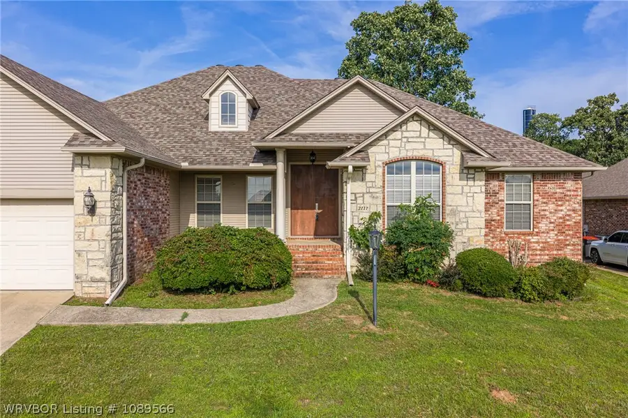 2117 Parkway Circle, Van Buren, AR 72956 - #2