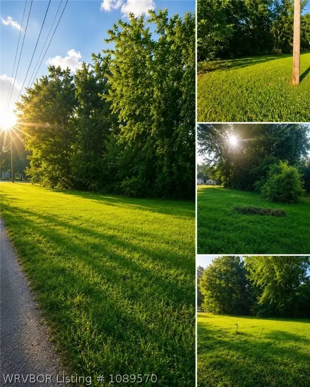 37 W 7th Street, Mulberry, AR 72947 - #1