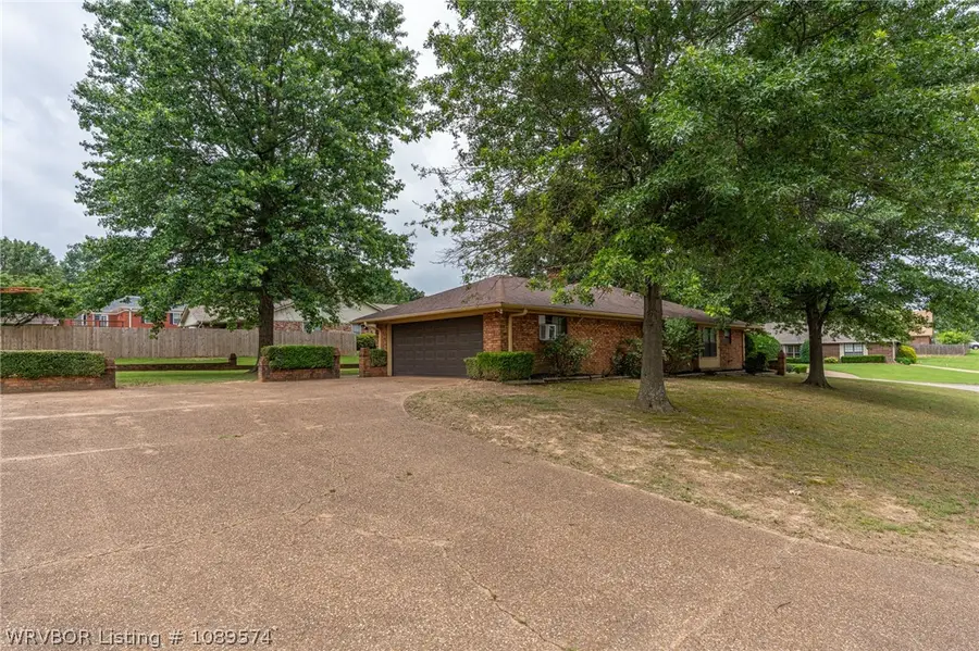 1424 10th Street, Van Buren, AR 72956 - #2