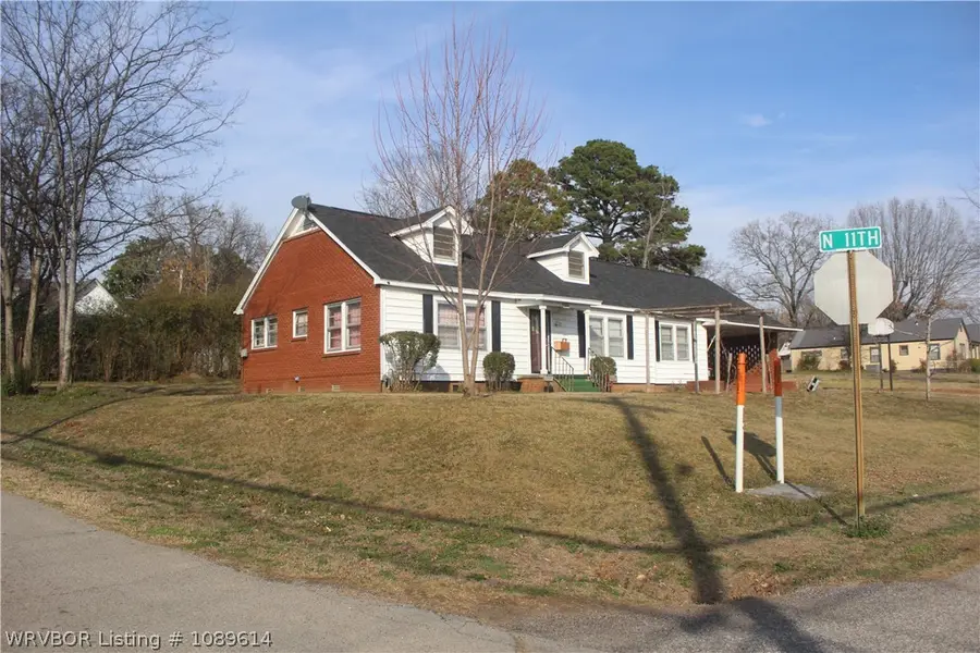 1008 College Street, Ozark, AR 72949 - #2