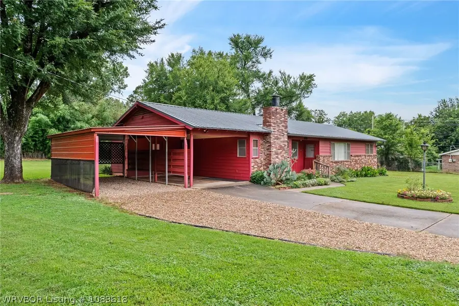 803 8th Street, Barling, AR 72923 - #2