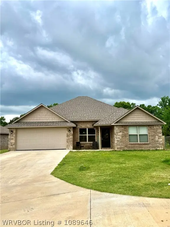 309 Arcadia Drive, Poteau, OK 74953