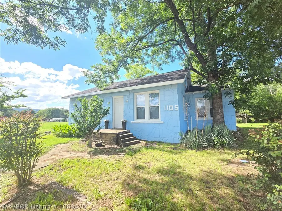 1105 E Walnut Street, Paris, AR 72855 - #2