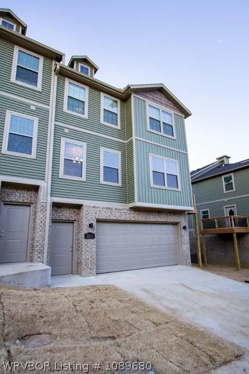 2818 Auburn Drive, Fayetteville, AR 72704 - #1