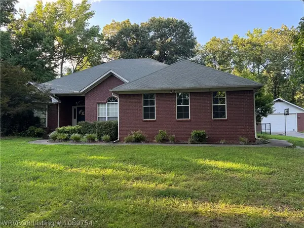 3414 Pecan Grove Place, Alma, AR 72921