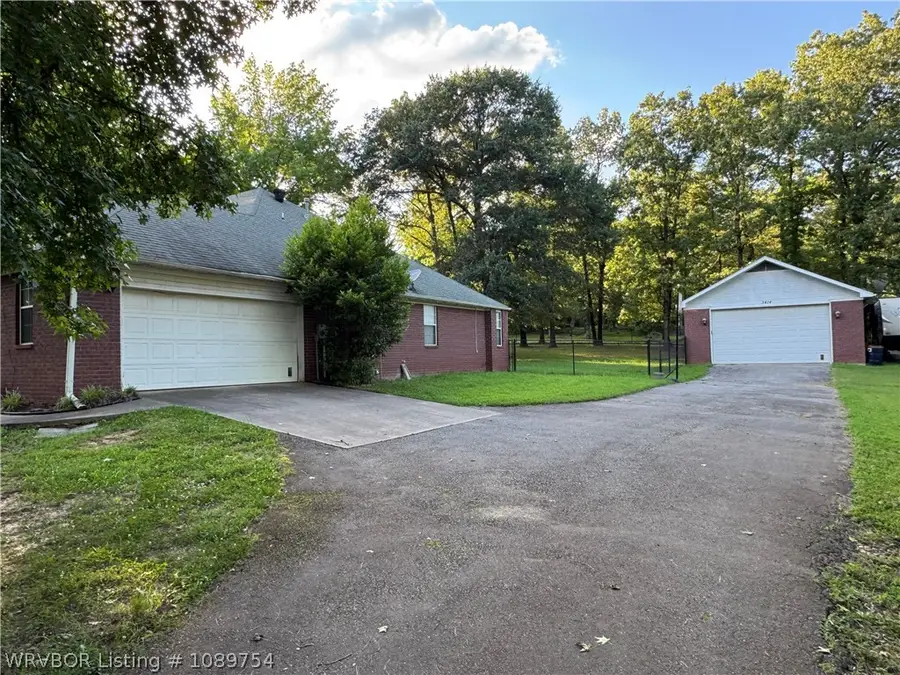 3414 Pecan Grove Place, Alma, AR 72921 - #2
