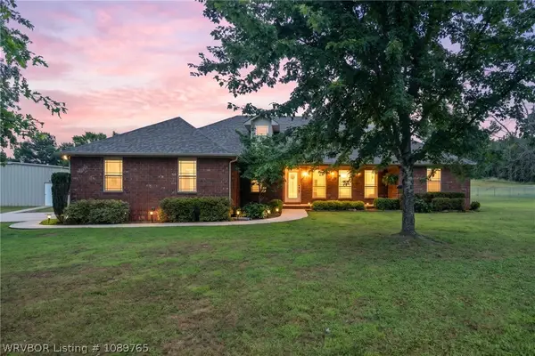 5829 Turtle Creek Drive, Ozark, AR 72949