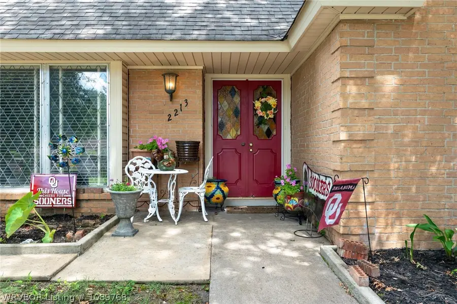 2213 S 66th Street, Fort Smith, AR 72903 - #2