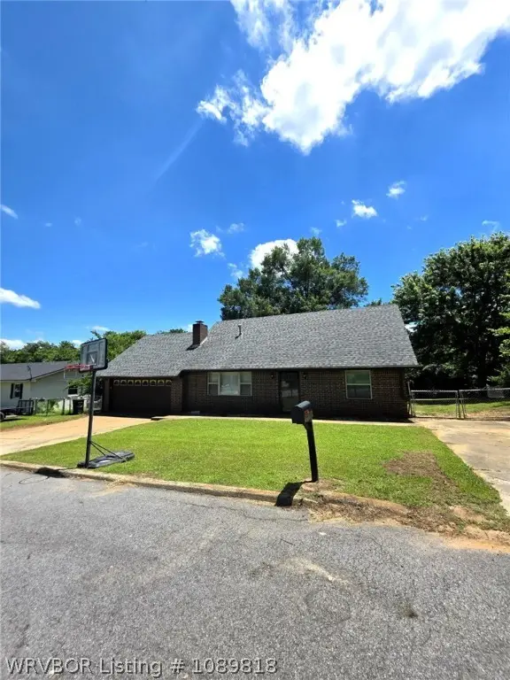 121 Woodbine Avenue, Poteau, OK 74953 - #2