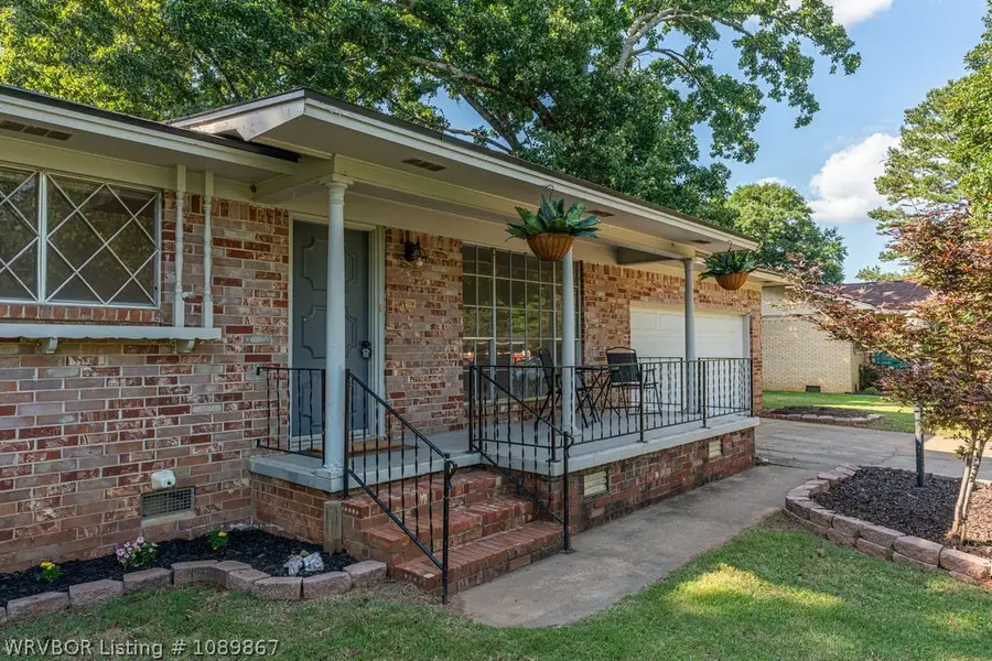 207 Riviera Drive, Booneville, AR 72927 - #2