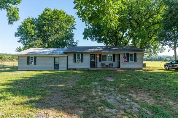9938 Keener Road, Parks, AR 72950
