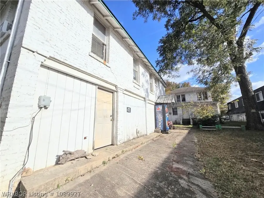 409 N 22nd Street, Fort Smith, AR 72901 - #2