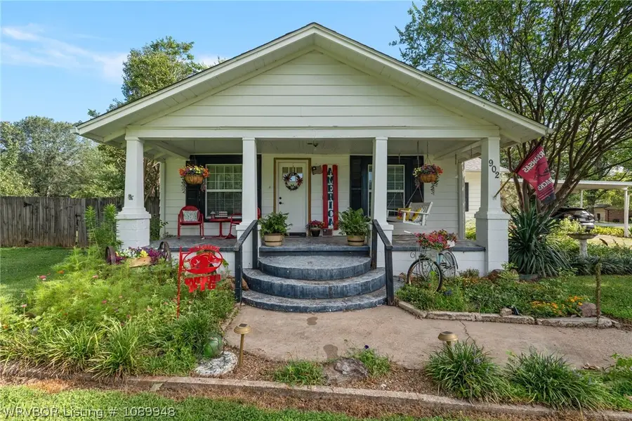 902 F Street, Barling, AR 72923 - #2