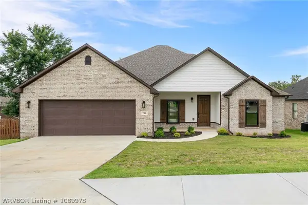 740 Powderhorn Circle, Van Buren, AR 72956