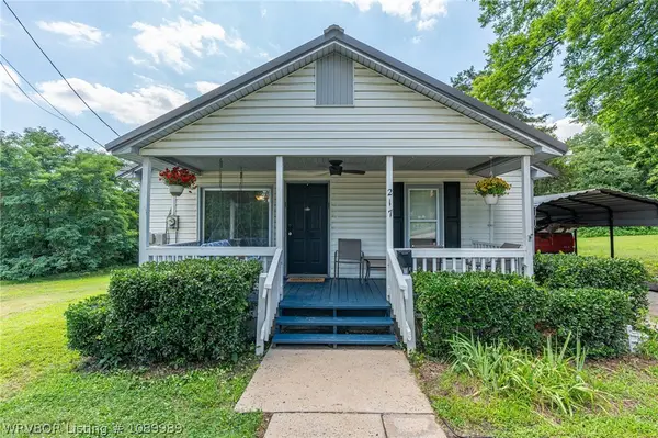 217 Fayetteville Street, Van Buren, AR 72956
