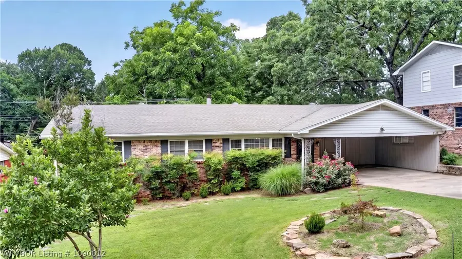 2810 S 32nd Street, Fort Smith, AR 72903 - #3