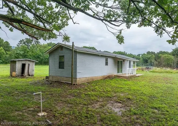 1388 Diamond Road, Waldron, AR 72958