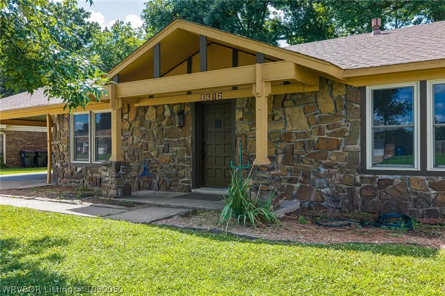 8612 Harvard Drive, Fort Smith, AR 72908 - #3