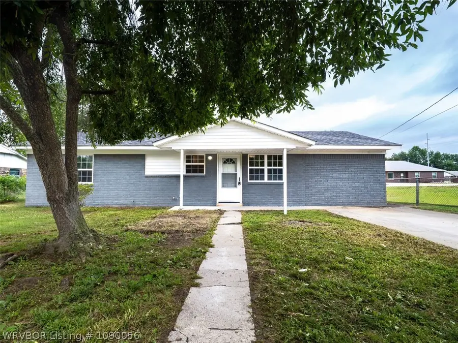 415 Mitchell Street, Sallisaw, OK 74955 - #2