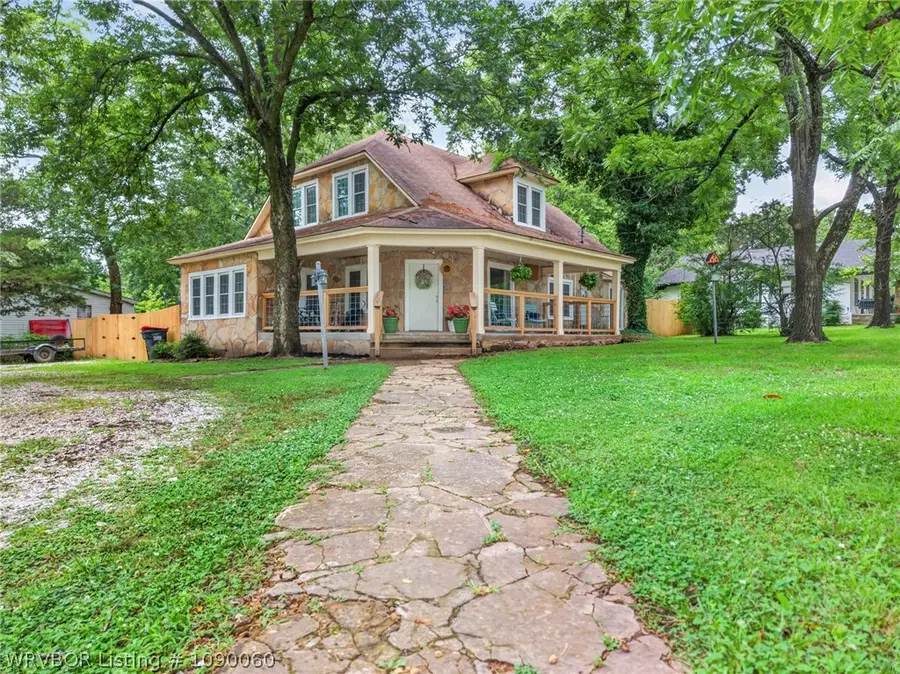 301 W Bean Street, Lincoln, AR 72744 - #3