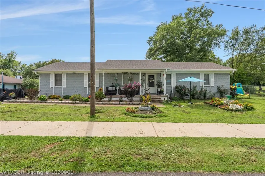 1511 9th Street, Barling, AR 72923 - #2