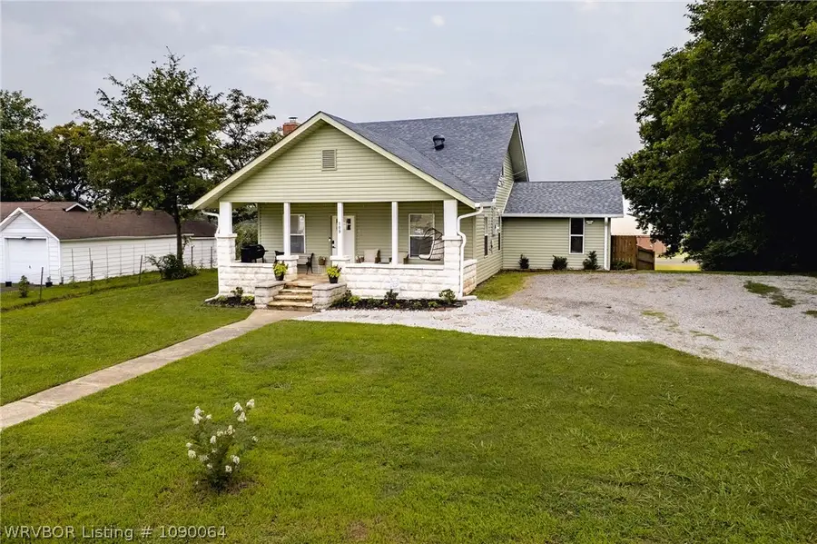 109 W Dorcus Street, Roland, OK 74954 - #2