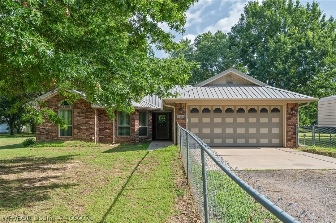 1608 Cole Terrace, Lavaca, AR 72941 - #1