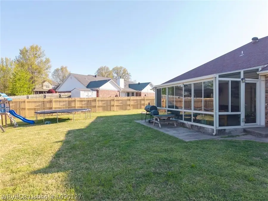 1522 Yorktown Drive, Van Buren, AR 72956 - #3