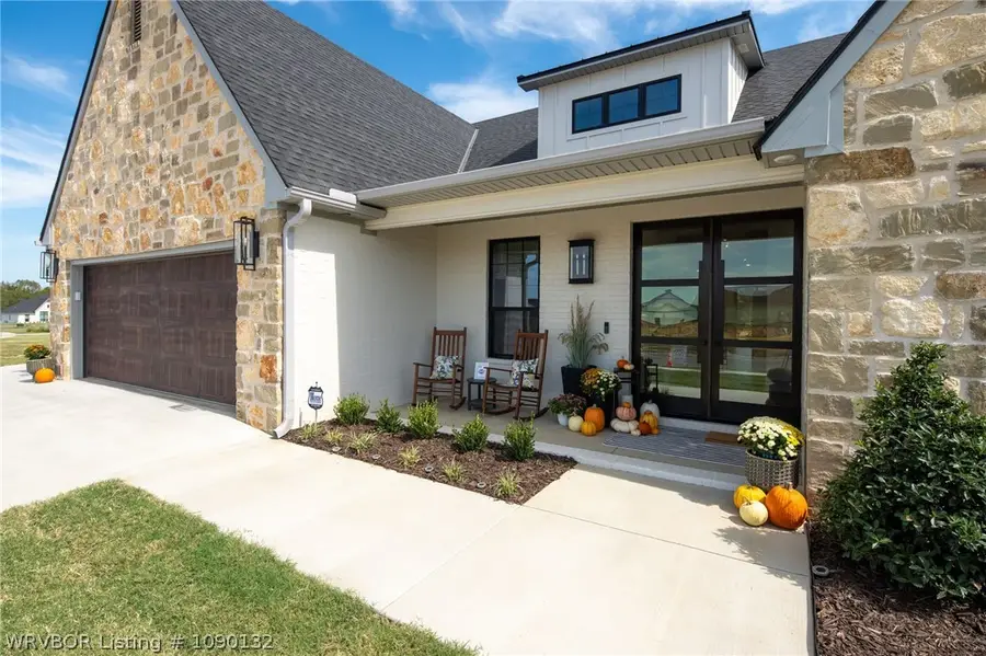 1201 Twisted Oak Way, Greenwood, AR 72936 - #2