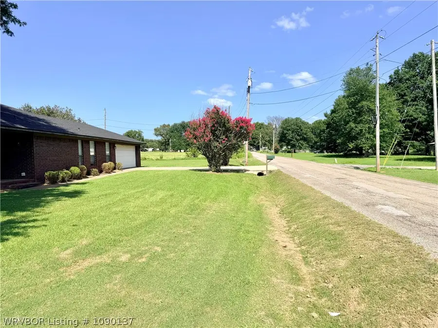 900 Gregory Avenue, Pocola, OK 74902 - #3