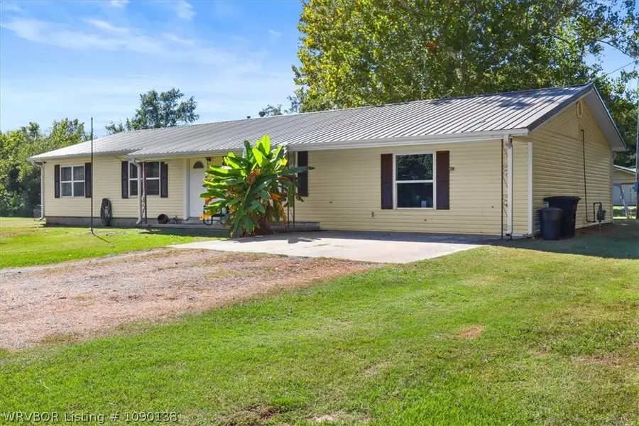 33339 Pleasant Valley Road, Poteau, OK 74953 - #2