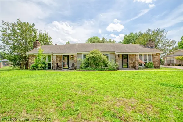 10118 Cambridge Place, Fort Smith, AR 72903