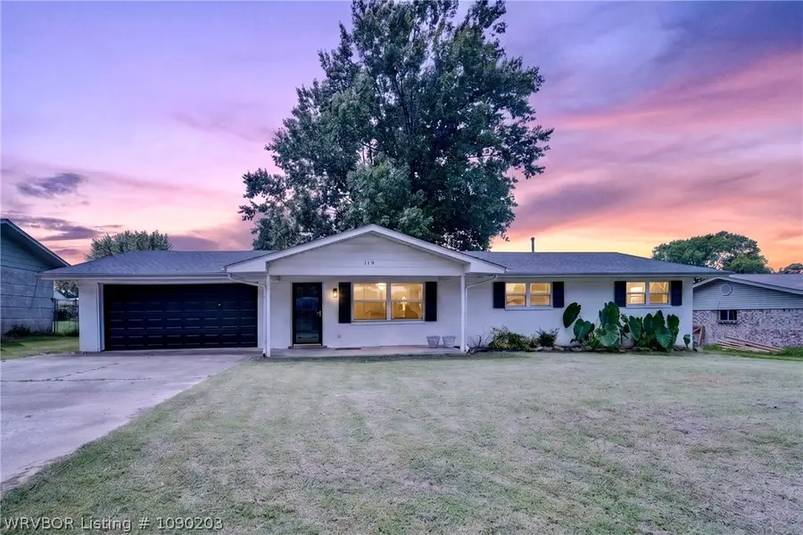 119 Teen Drive, Arkoma, OK 74901 - #3