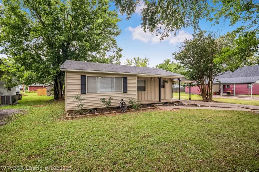 200 N Hancock Street, Charleston, AR 72933 - #2